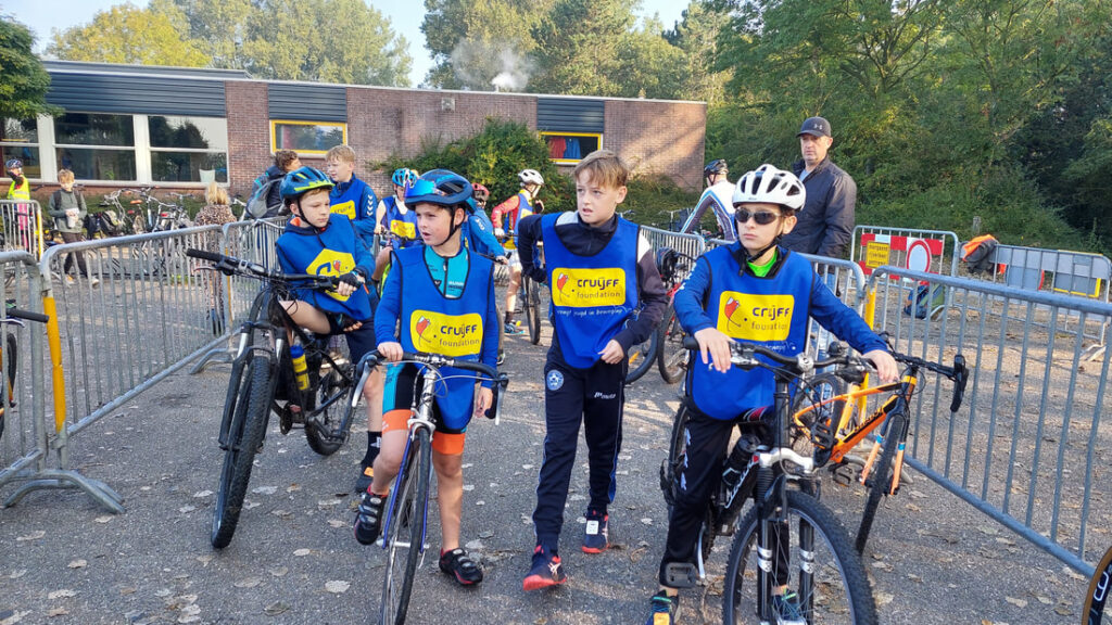 JEUGDTRIATLON WIERINGERMEER GROOT SUCCES